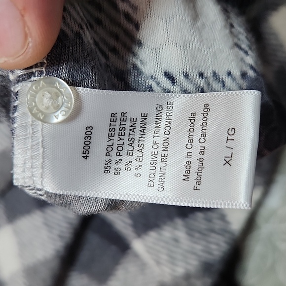 Nautica Long Sleeve Shirt - Picture 9 of 9